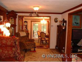 132 Grady Avenue - Photo 3