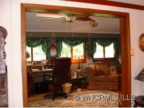 132 Grady Avenue - Photo 4