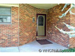 61 Town & Country Drive - Photo 2