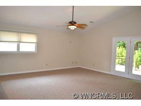 61 Town & Country Drive - Photo 7
