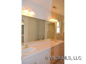 61 Town & Country Drive - Photo 10
