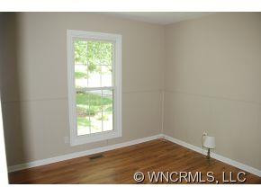36 Knoll Ridge Drive - Photo 11