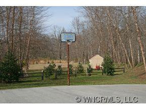 401 Sweetbriar Road North - Photo 19