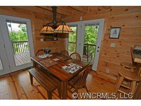 401 Sweetbriar Road North - Photo 6