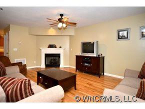 3 Freedom Lane - Photo 3