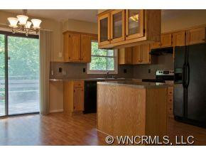 18 Spring Valley Drive - Photo 3