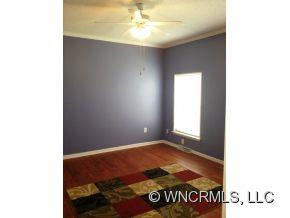 24 Edith Lane - Photo 7