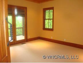 510 Lost Trail - Photo 11