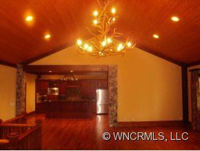 510 Lost Trail - Photo 5