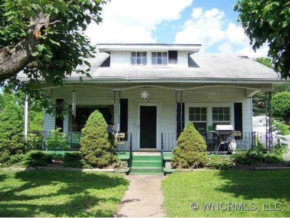 108 Elysinia Avenue