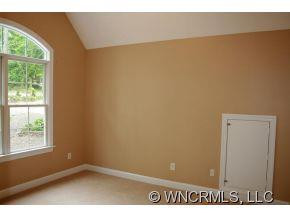 258 BEECHTREE CIR - Photo 11