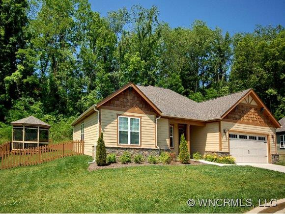 32 Pinebrook Club Drive