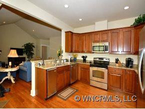 32 Pinebrook Club Drive - Photo 3