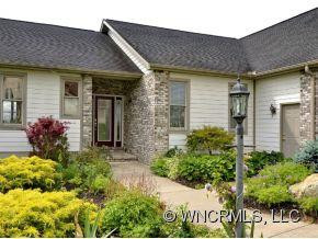 74 Alpine Way - Photo 2