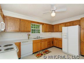 15 Skyview Ct - Photo 9