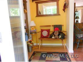 9 Park Knoll Drive - Photo 2