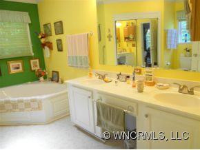 9 Park Knoll Drive - Photo 13