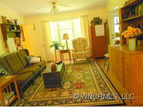 9 Park Knoll Drive - Photo 3