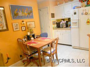 9 Park Knoll Drive - Photo 8
