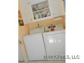 9 Park Knoll Drive - Photo 10