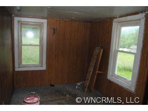 998 Burnette Cove Road - Photo 9