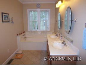 510 Carson Drive - Photo 10