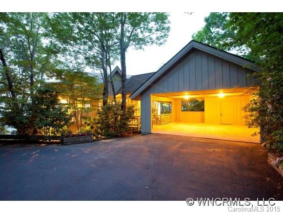 107 Ridge Colony Drive