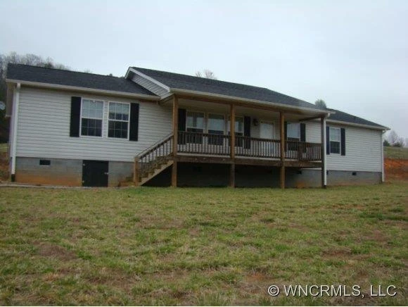 694 Holiday Road