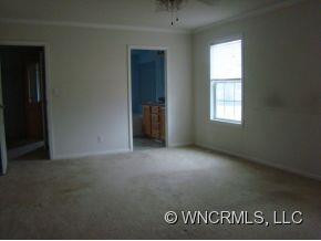 694 Holiday Road - Photo 7