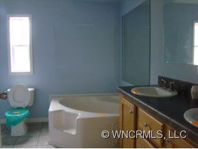 694 Holiday Road - Photo 8