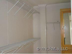 694 Holiday Road - Photo 10