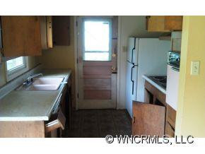 215 Rock Hill Road - Photo 4