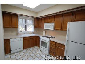 102 Beaver Ridge Road - Photo 3
