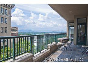 21 Battery Park Unit 501 - Photo 2