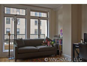 21 Battery Park Unit 501 - Photo 14