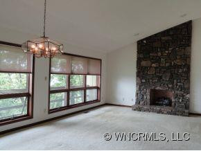 15 Chestnut Ridge Road - Photo 4