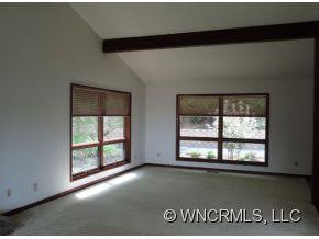 15 Chestnut Ridge Road - Photo 5