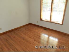 16 Nottingham Drive - Photo 12