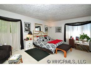 70 W. Oakview Road - Photo 6