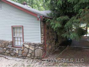81 Old Mars Hill Hwy - Photo 2