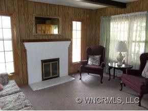 81 Old Mars Hill Hwy - Photo 8