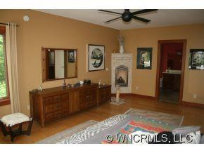 225 Eastmoor Drive - Photo 13
