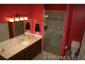 225 Eastmoor Drive - Photo 15