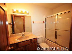 186 Fallen Timber Drive - Photo 16