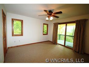 186 Fallen Timber Drive - Photo 10