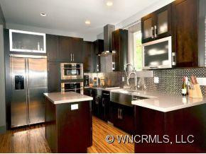 17 WESTOVER DRIVE - Photo 3