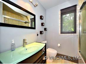 17 WESTOVER DRIVE - Photo 6