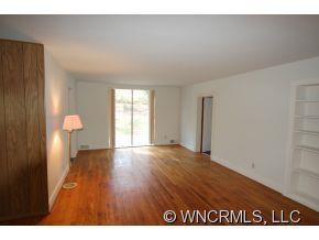 12 Forest Road - Photo 8