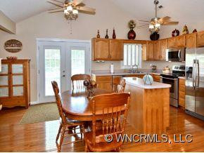 146 PINE VALLEY LANE - Photo 3
