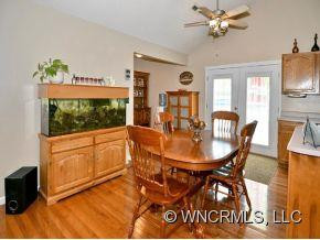 146 PINE VALLEY LANE - Photo 5